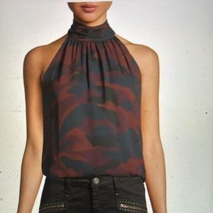 Joie top size small